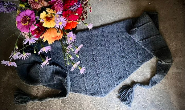 Cattails scarf knitting pattern