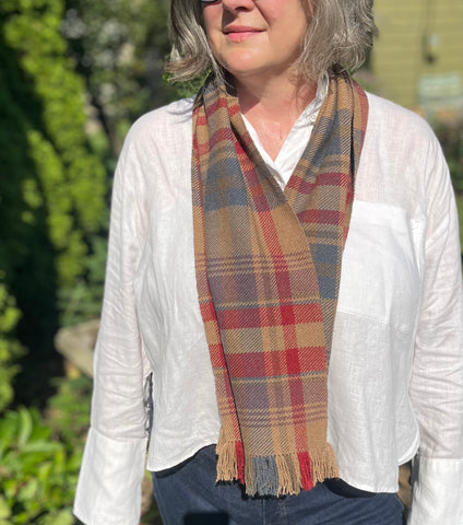 The Hanratty: a plaid scarf kit for weaving in 100% camel yarn