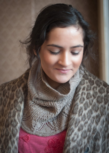 Romi Hill Knitting Patterns - Embrace Cowl