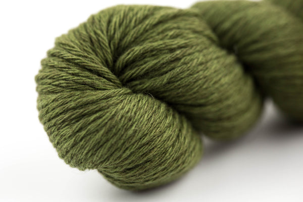 Moss DK Weight Cashmere Yarn