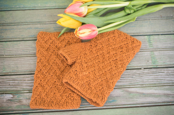 June Cashmere, mitts pattern, fingerless gloves pattern, 100% cashmere, DK weight yarn, Gale Zucker
