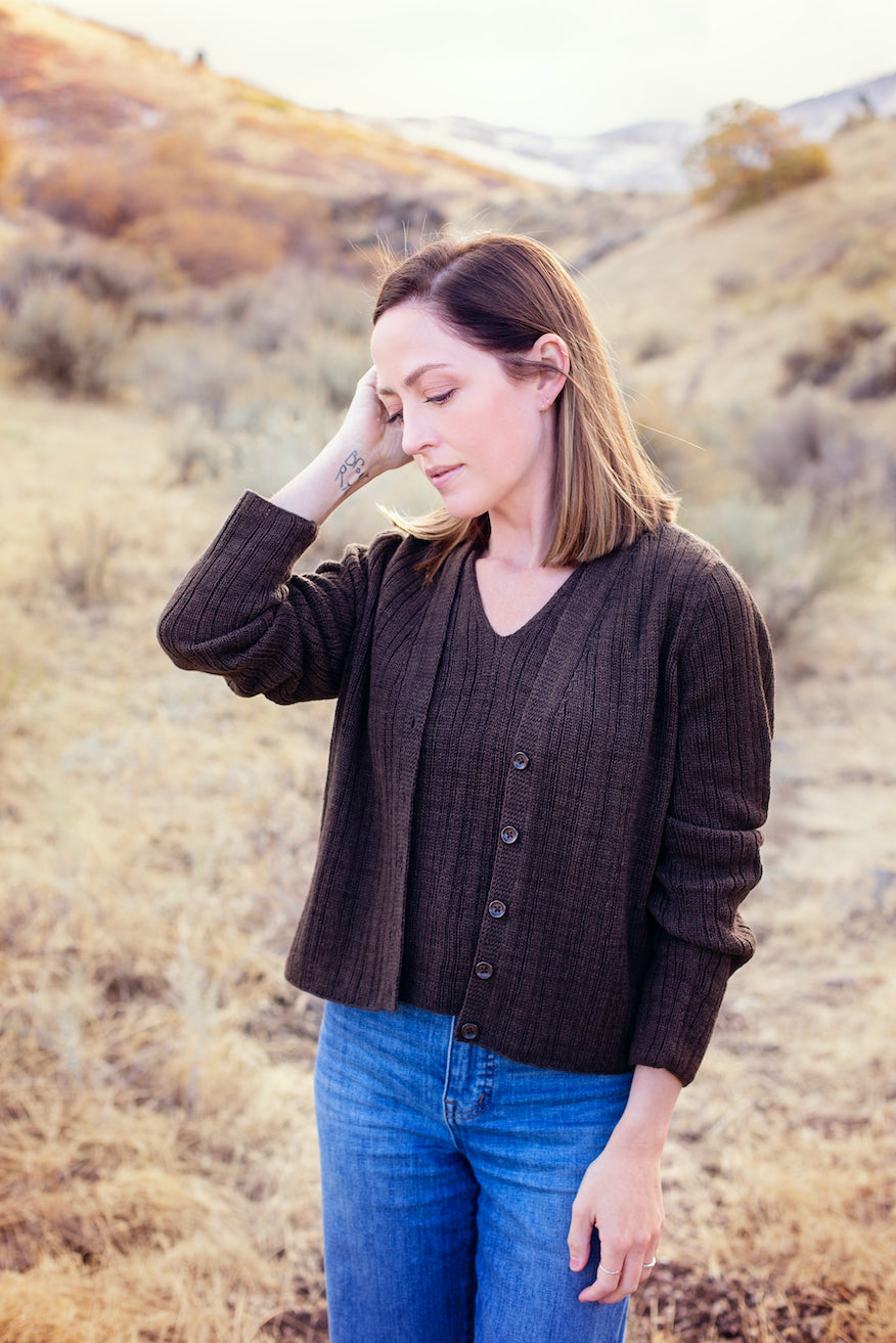 トップス 24AWSHETLAND WOOL CASHMERE KNIT CARDIGAN Plush Cashmere Cardigan in Sweaters | Vince